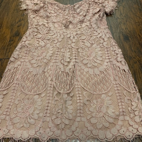 Wayf off the shoulder lace mini dress - Picture 7 of 15